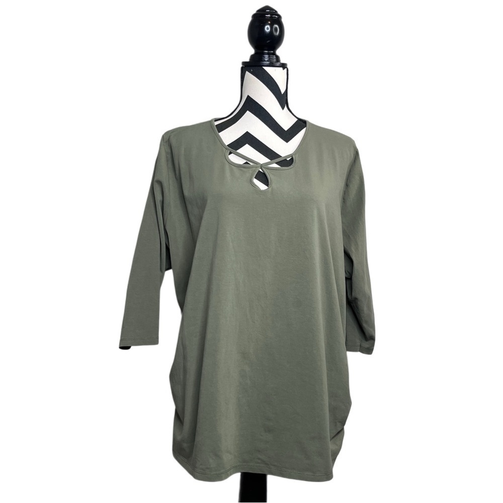 Catherines Suprema Collection Olive Green Sz 2X Scrunched Sides 3/4 Sleeve Top